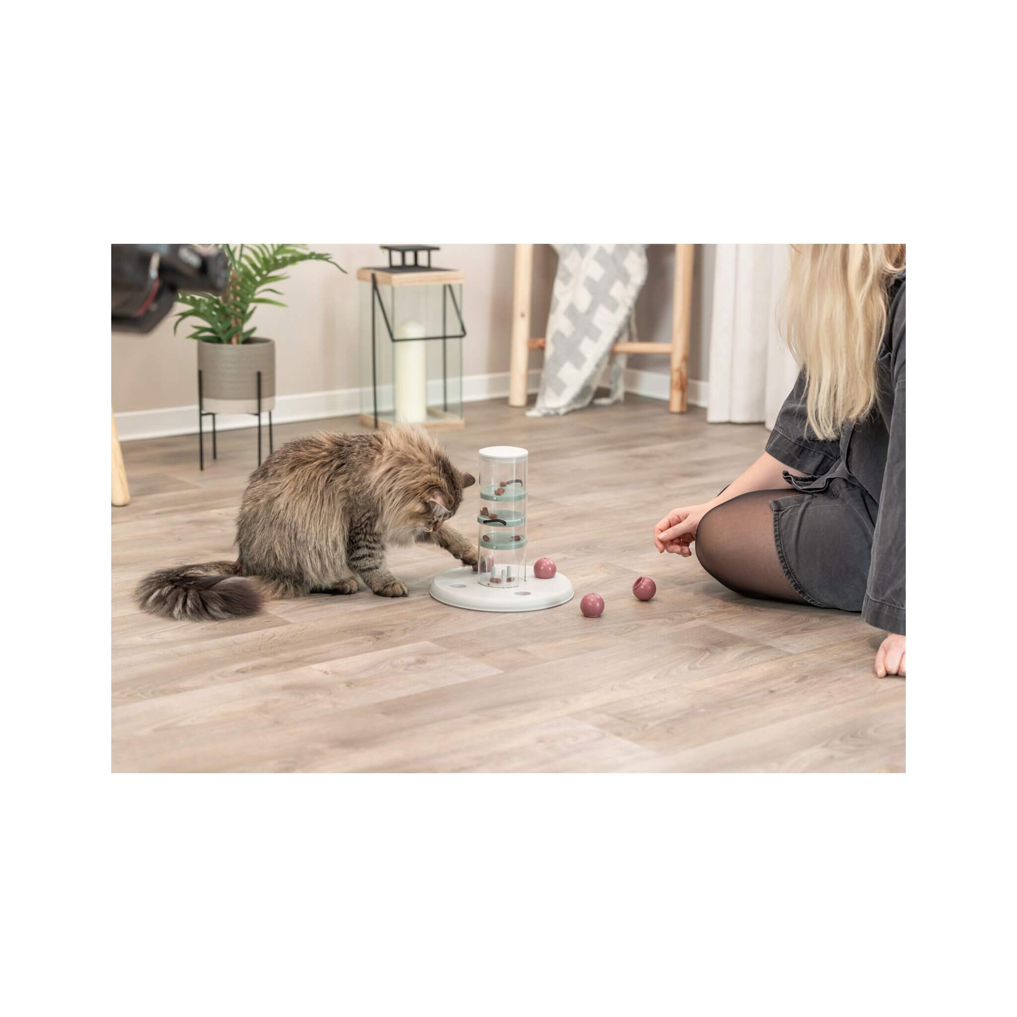 cat-activity-gambling-tower-zabawka-edukacyjne-dla-kota-plastik-25-27-cm_1.jpg